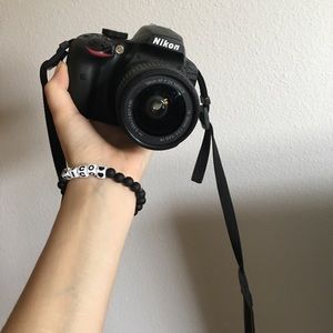 nikon DSLR 3400 **OBO**